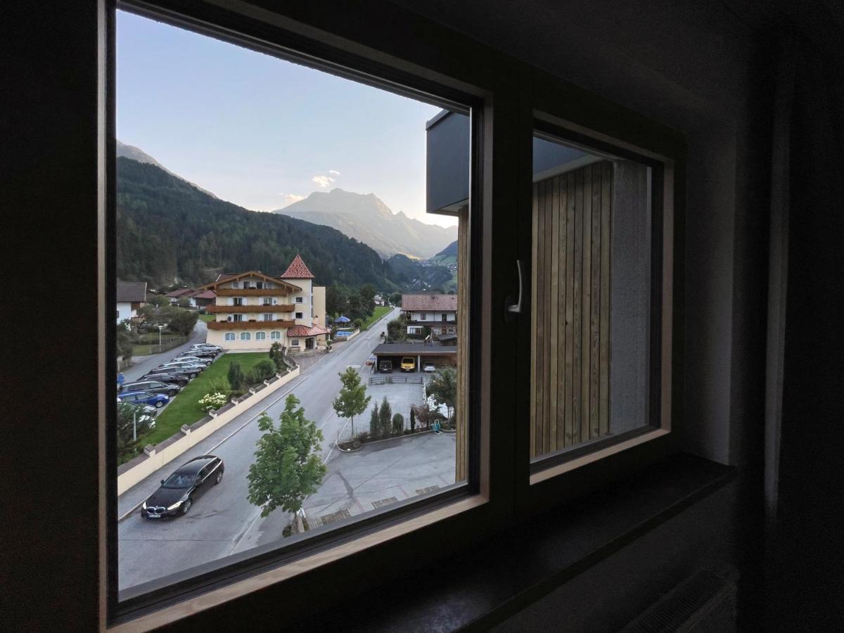 Hotel & Suites Glueck Auf Mayrhofen Luaran gambar